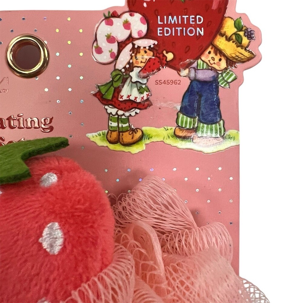 Strawberry Shortcake Celavi Loofah Set 2-Pc Limited Edition Exfoliating sponges